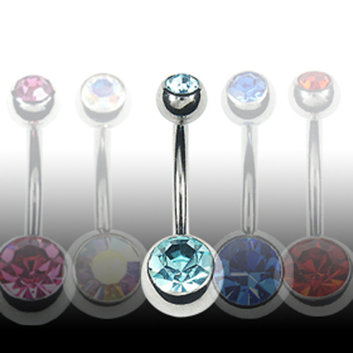 Bauchnabelpiercing mit